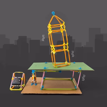 Strawbees STEAM Robotics Classroom Solution